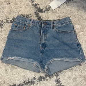 Vintage Levi’s shorts